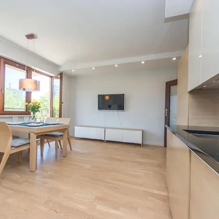 דירה House Managers - Nadbaltycki