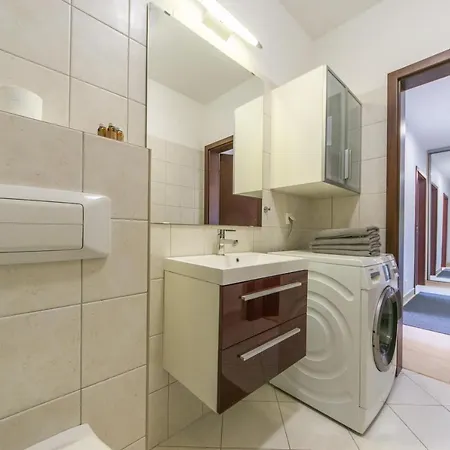 House Managers - Nadbaltycki Apartment